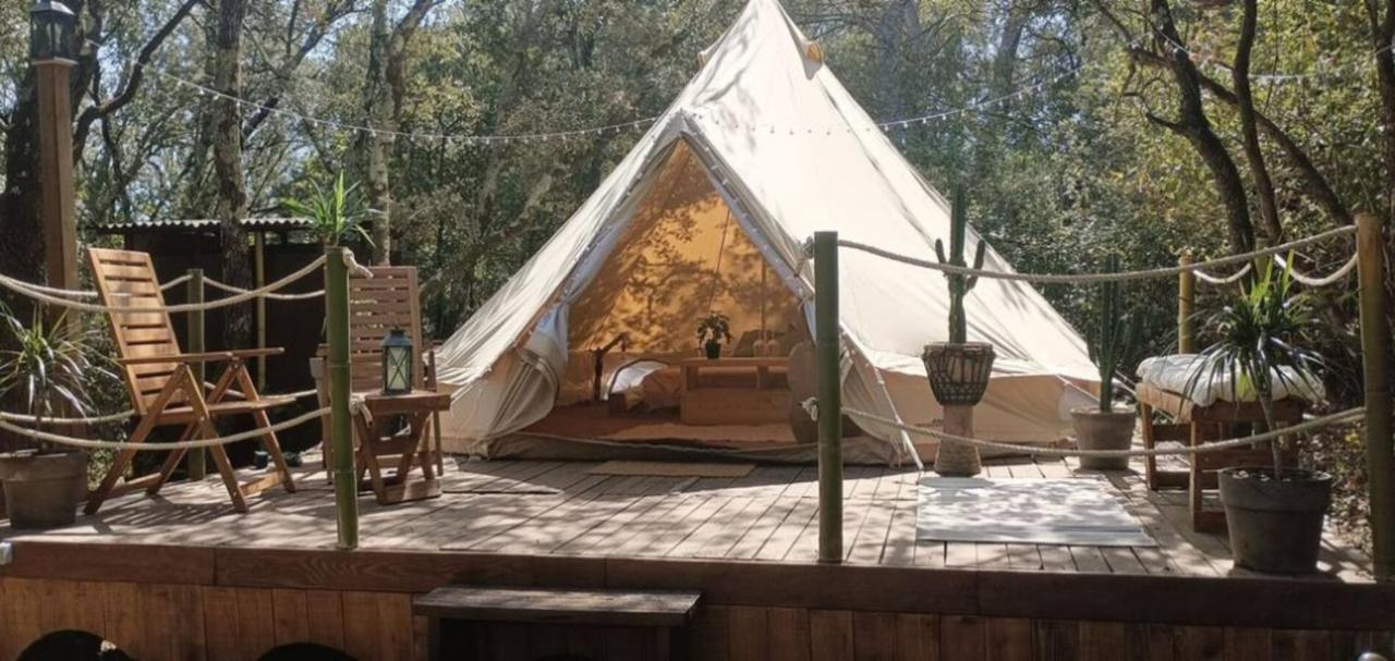 Evasion En Pleine Nature, Tipi Insolite Et Jacuzzi Au Pont Du Gard ! Vers-Pont-du-Gard Esterno foto