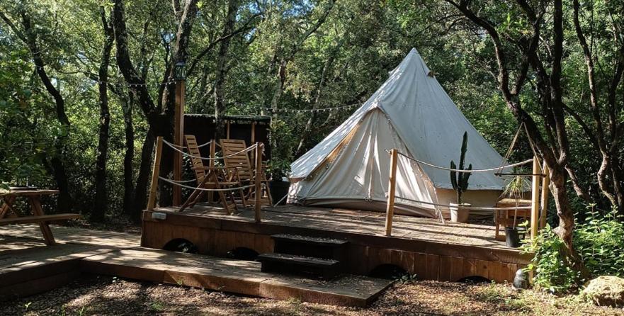 Evasion En Pleine Nature, Tipi Insolite Et Jacuzzi Au Pont Du Gard ! Vers-Pont-du-Gard Esterno foto