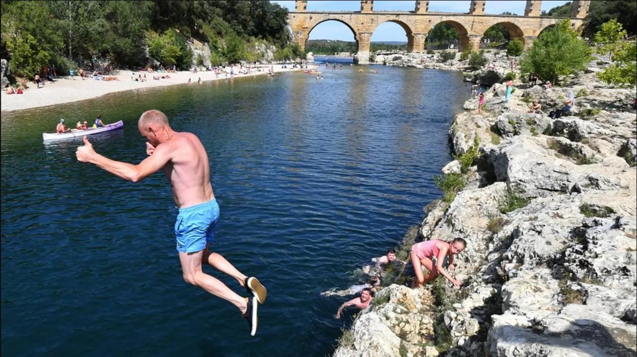 Evasion En Pleine Nature, Tipi Insolite Et Jacuzzi Au Pont Du Gard ! Vers-Pont-du-Gard Esterno foto