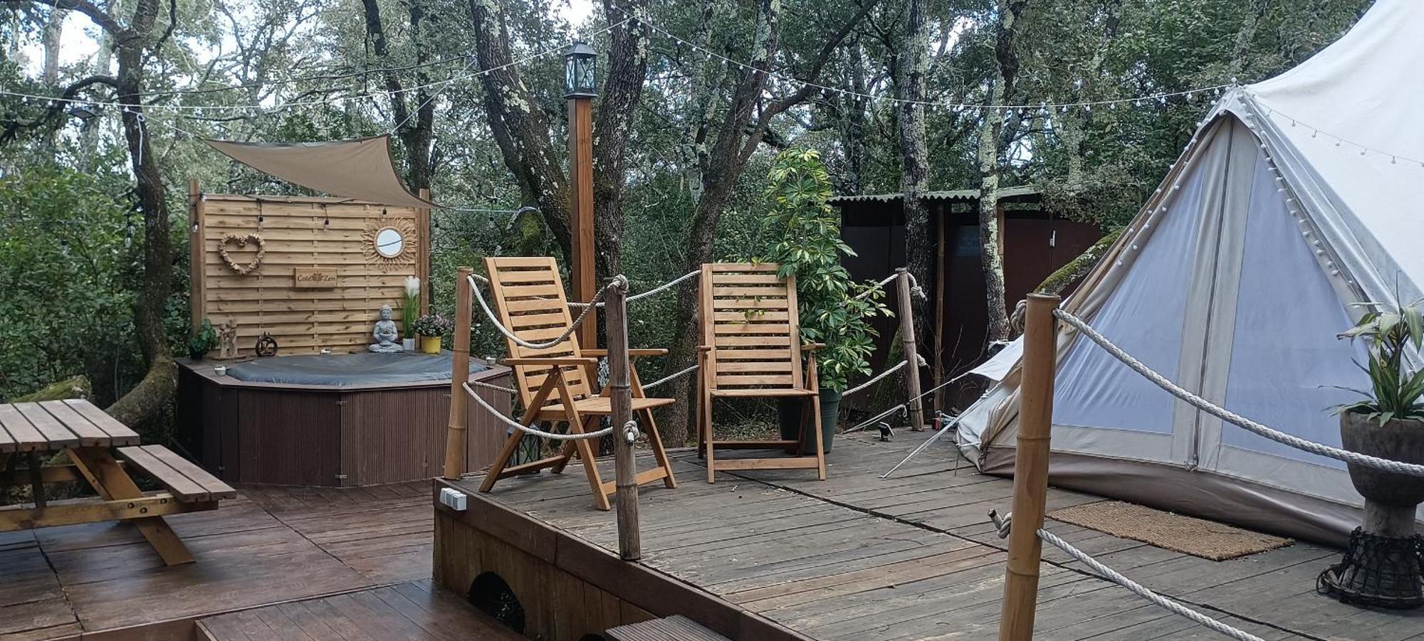Evasion En Pleine Nature, Tipi Insolite Et Jacuzzi Au Pont Du Gard ! Vers-Pont-du-Gard Esterno foto